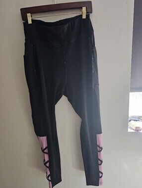 POP Fit Black Leggings with Pink Lace Accents